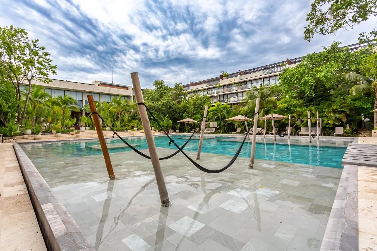 Luxury Stay At Awa Playacar 3Br Designer Condo location
